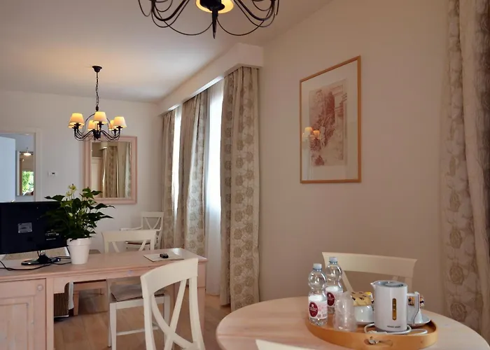 Hotell Crichelon 3*