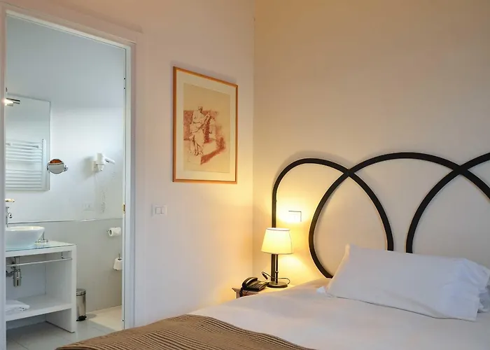 Hotel Crichelon 3*